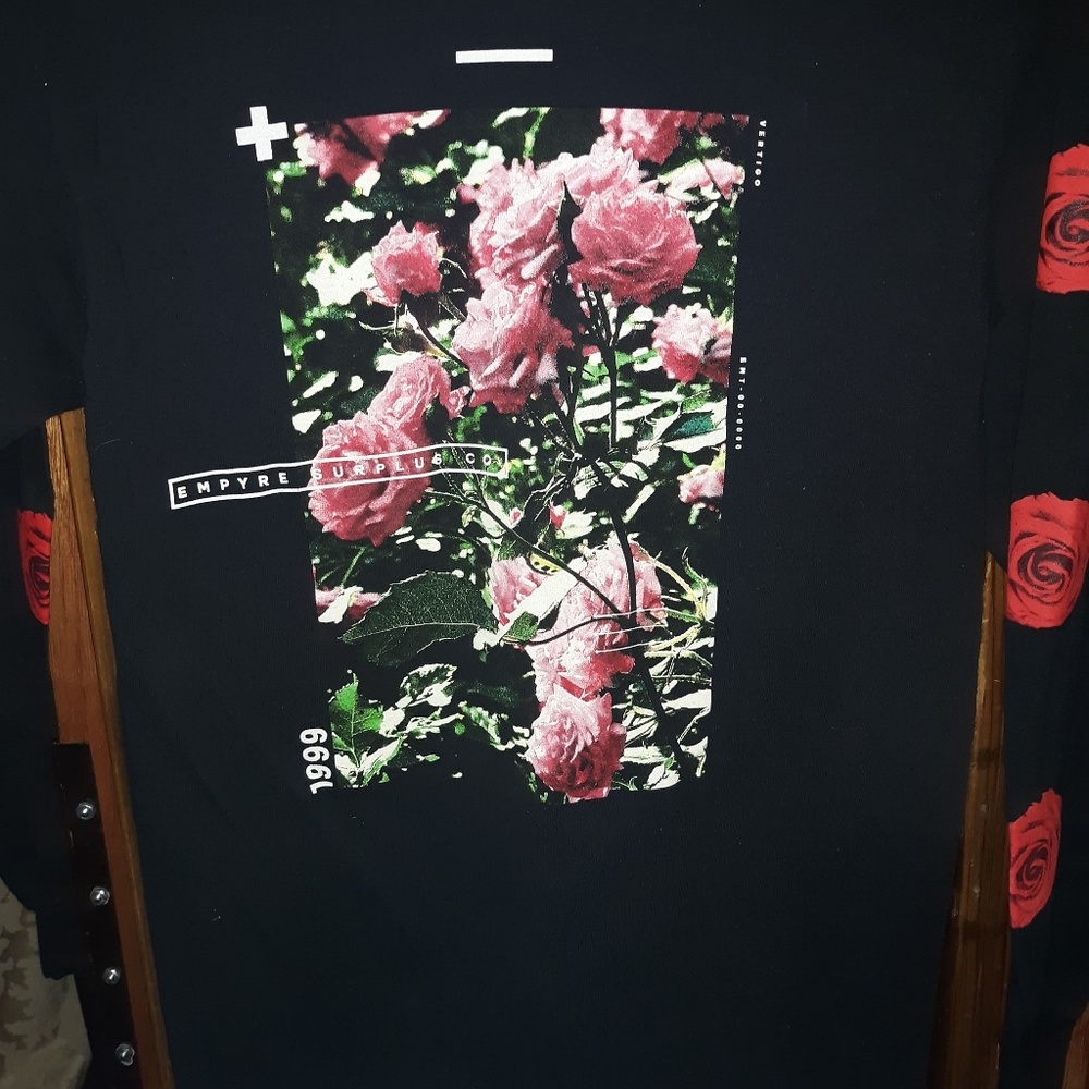 Shirt - Picture 2 of 2